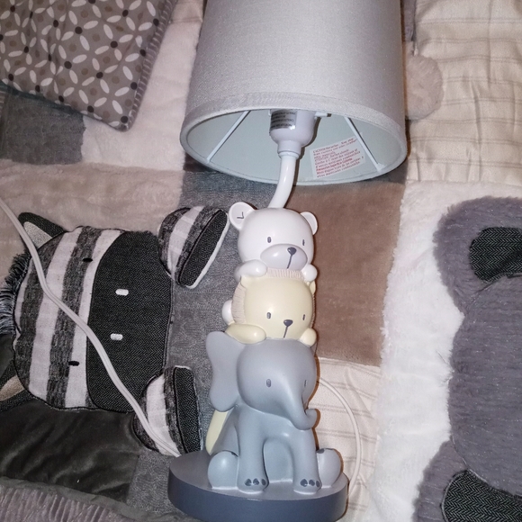 Crib set - Picture 3 of 7